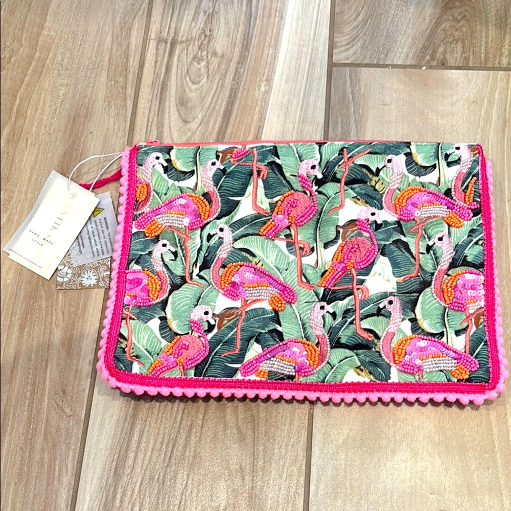 NWT Antik Kraft beaded flamingo Clutch